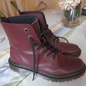 Dr. Martens, Burgundy, size 7